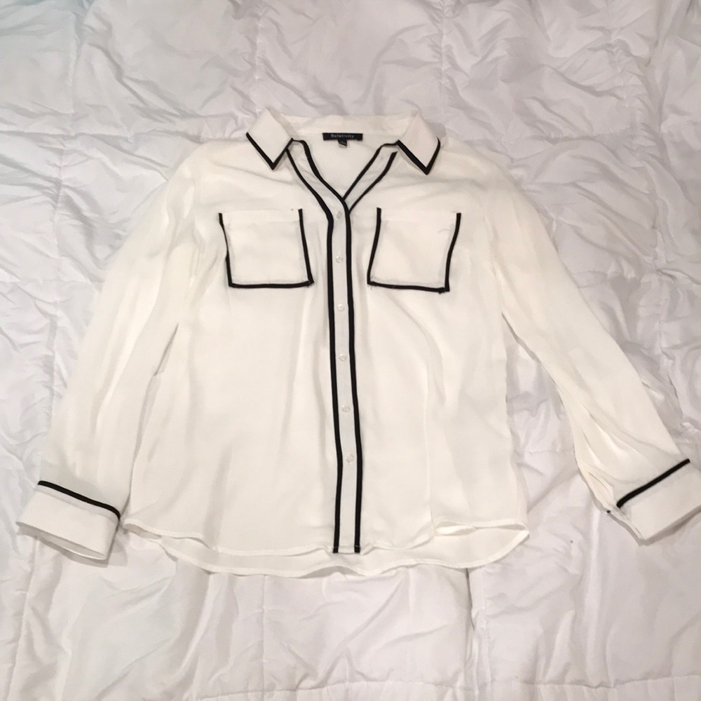 *FINAL SALE!* Long sleeve blouse